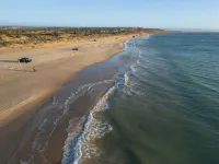 Sea Dunes Luxury Apartments - Beach