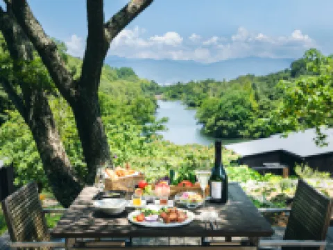 時地人 JIJIJIN MATSUYAMA 砥部町のホテル