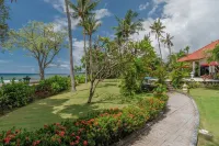 Villa Burung Hotel dekat Pura Dalem Desa Patas