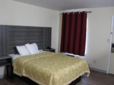 Homestead Inn Hotels in Canton