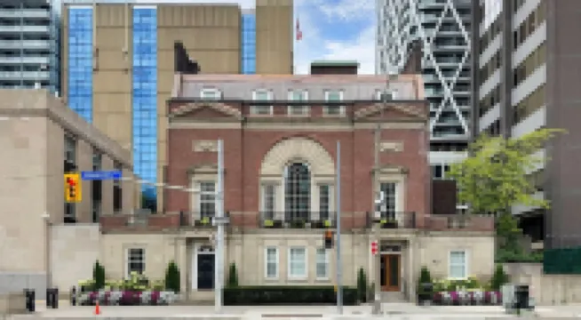 The University Club of Toronto Hotels in Dufferin Grove