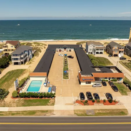 Dolphin Oceanfront Motel - Nags Head
