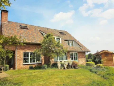 Aan de Waterspiegel Hotels in 