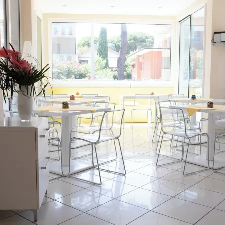 Hotel Eros Residence