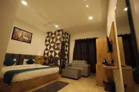 Radha Bihari Nikunj Inn & Restaurant