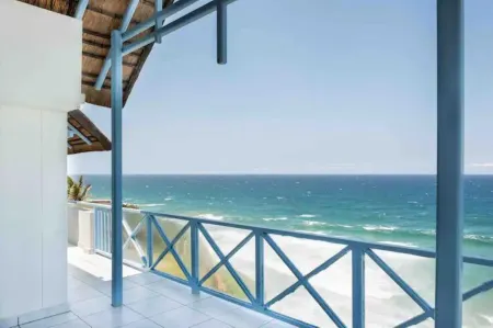 Beachfront Bliss in Ballito - 3 Bedroom Apartment