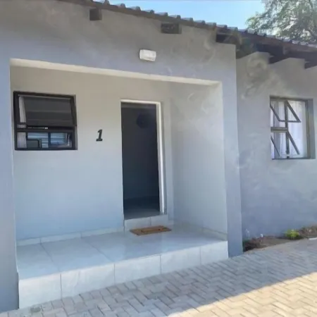 Shabis guest lodge