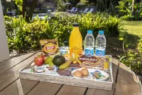 더 헤이스택 온 홈스테드