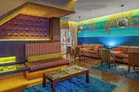 Sirtaj – Beverly Hills