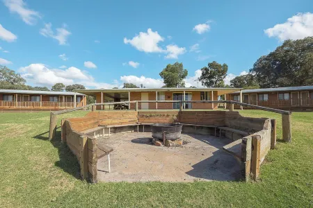 Reflections Grabine Lakeside - Holiday Park