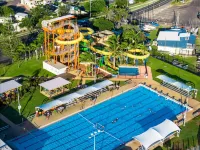 Riverside Apartments & Hotel