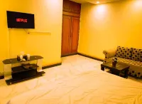 Lover Friends Guest House Hôtels à : Liaquatabad Town