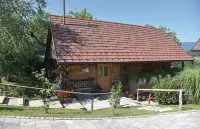 Homestead Bahor with Whirlpool - Happy Rentals