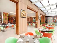 Ibis Styles Solo - Breakfast