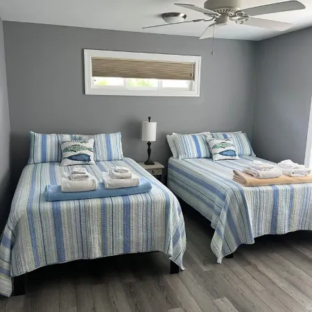 Charming 2-bedroom condo in nice Douglas with Pool