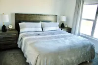 Mountain-Modern Getaway • Unbeatable Access to Snowbasin Resort - Homestays