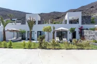 Palm Island Hotels in der Nähe von Alt-Thera