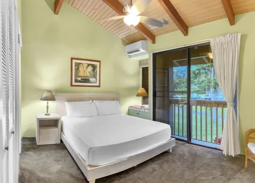 Free Night! Please Inquire. 2B/2B+Loft w/2 Beds. Spacious. Fully AC.