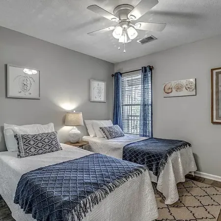 Pawley's Peace 2 miles to Beach Balcony View of 1st Hole 2BR2B