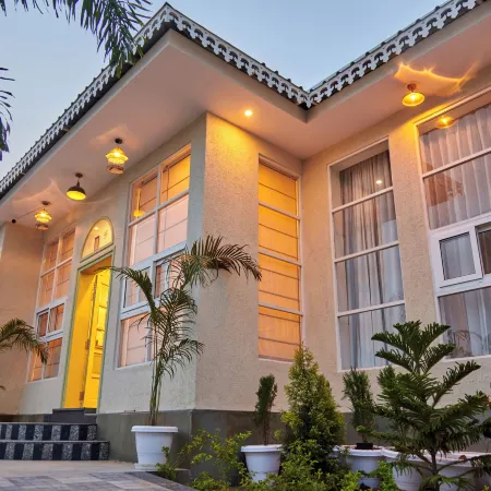 Free Birds Bungalow