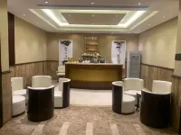 Ocean View Al Zahra Hotel in zona Centro Commerciale Soccer Scene