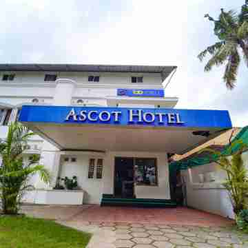 Fabexpress Ascot Hotel Exterior