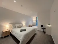 Boho retreat near The Gabba with stunning views Hotels near The Tip