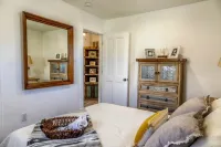 Southwestern style home! We are your home away from home & close to everything.