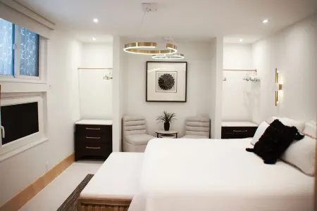 Magical OceanFront home  in Capistrano Beach. All the comforts of home and more!