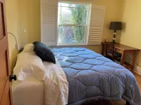 Historic 1927 Craftsman in Downtown Sequim – Walk to Everything!