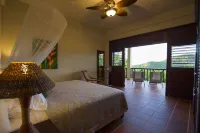 Entire Complex with Spectacular Views sleeping 16 people Hotel di 