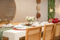 4bd/4bath w/ Community Pool & Beach Volleyball - 6mins to Kyle Field