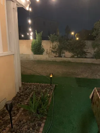 New Listing! Private Studio Annex - With Cozy Garden close LAX Отели рядом с достопримечательностью «Oviatt Building»