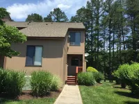 Cozy townhouse on Woods Resort Golf, spa, swimming, tennis and hiking