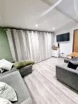 Hillside Hideaway Chalet With Swimming Pool, Play Area, Fishing Lake