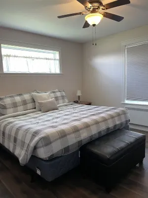 Countryside Getaway Hotels near Skmaqn–Port-la-Joye–Fort Amherst National Historic Site