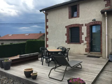 COTTAGE HOUSE FURNISHED IN FULL campgne