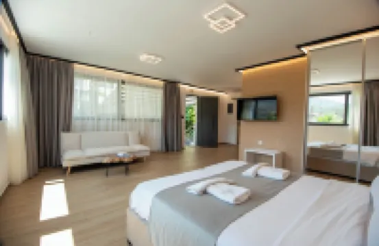Lazar Lux Suites - Ammoudara