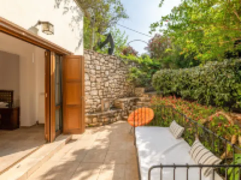 オデッセイ パレス - エスケープ イン ミシカル イサカ イタキ島のホテル