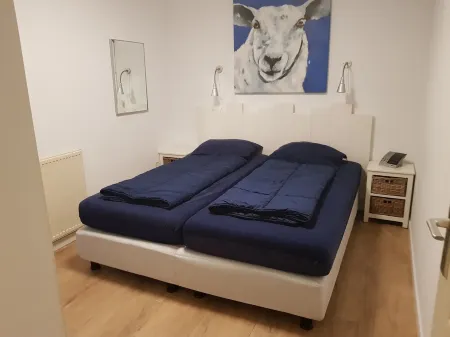 Bungalow for 6 persons with 2 bathrooms, free internet, near dunes and beach Отели рядом с достопримечательностью «Lighthouse Texel»