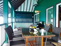 The Black Pearl! The most luxurious private OVER WATER BUNGALOW on Bora Bora! Hotels in Bora Bora