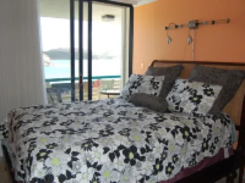 Our Home is Your Home in St Thomas, ~USVI~ サウスサイドのホテル