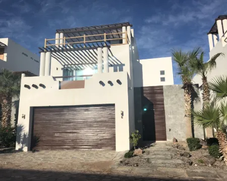 Spacious House w/private pool @Luna Blanca resort w/Tesla Charger Hotels in Rocky Point