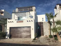 Spacious House w/private pool @Luna Blanca resort w/Tesla Charger