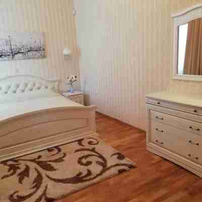 beautiful 2 rooms apartment 1 min khreschatyk st Rooms
