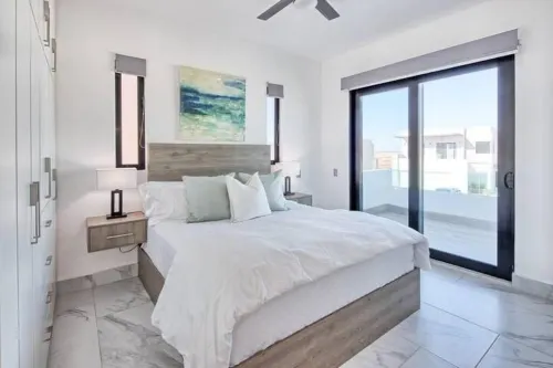 Sunset Beach House Ocean Front Hot Tub & Pool