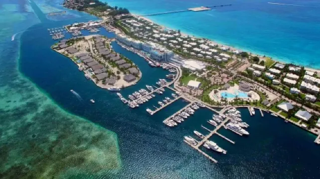 Luxury Ocean Villa 3 Bed / 3 Bath in Bimini Bay