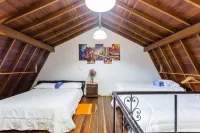 Entire Studio close to Medellín's downtown, the real Medellín Hotels in La Candelaria
