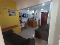 Apartment Half Five