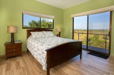Villa Kiskadee - Beautiful Mountain Views w/Private Pool & Wi-Fi